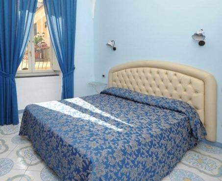 B&B Palazzo Pisani Amalfi Rum bild