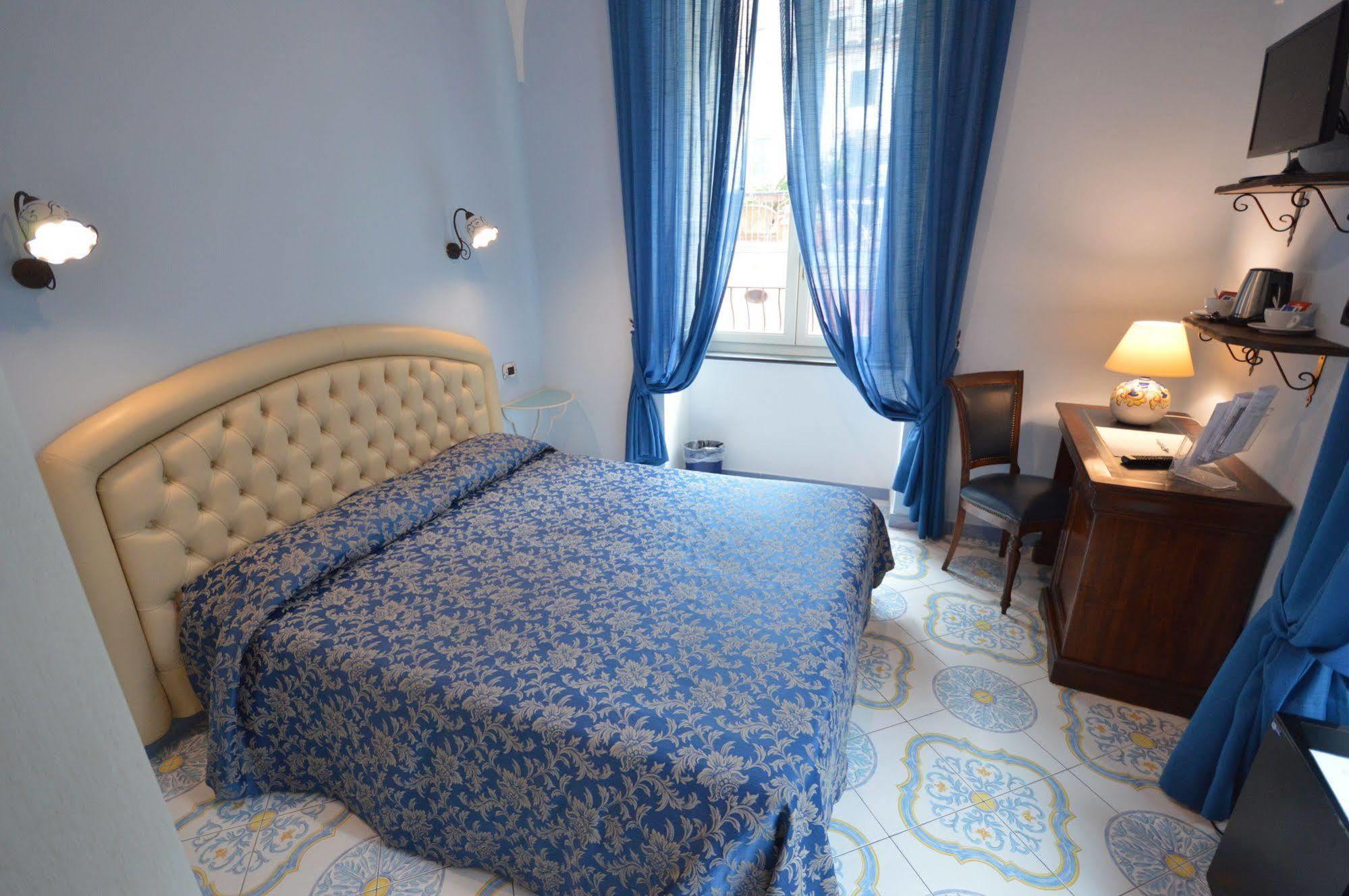 B&B Palazzo Pisani Amalfi Exteriör bild